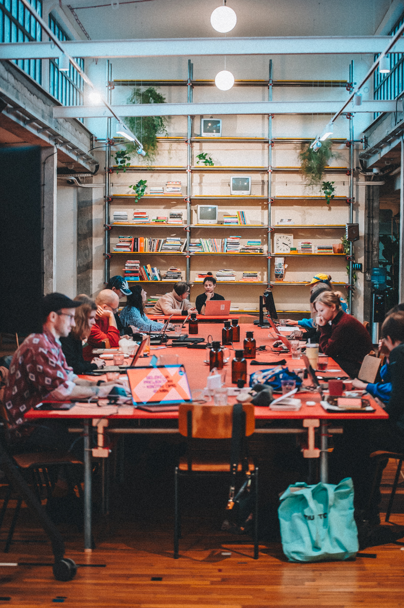 Dziś siadam do portfolio. Wspólna praca w skupieniu